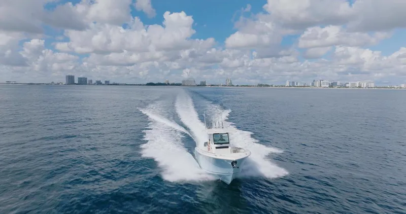 Slide: The Image of Sailfish 312 CC 2024 - 72