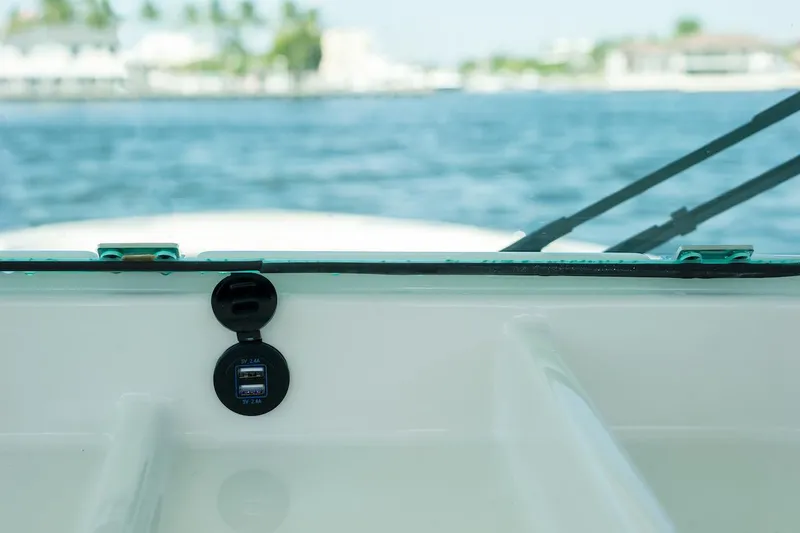 Slide: The Image of Sailfish 312 CC 2024 - 94