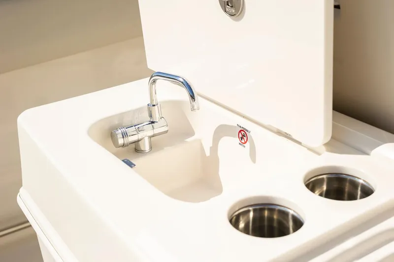 Slide: The Image of Sailfish 312 CC 2024 - 96