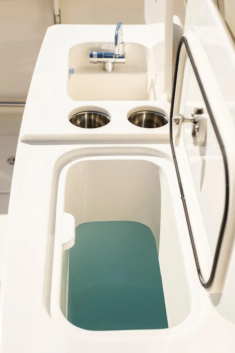 Slide: The Image of Sailfish 312 CC 2024 - 98