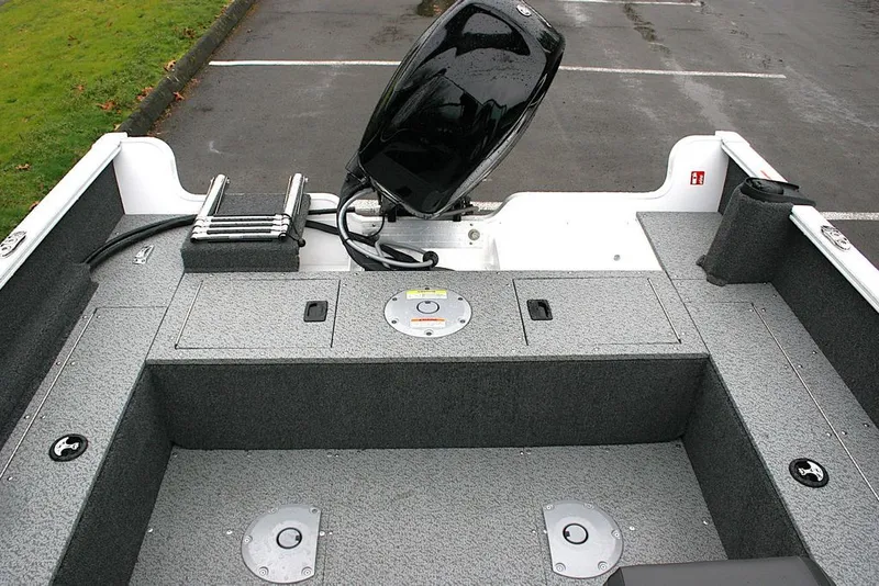 Slide: The Image of Lund 1650 Rebel XL Sport 2026 - 12