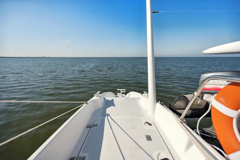 Slide: The Image of Sailing on a 1999 Technologie Marine Entincelle 60 yacht, open sea view. - 21