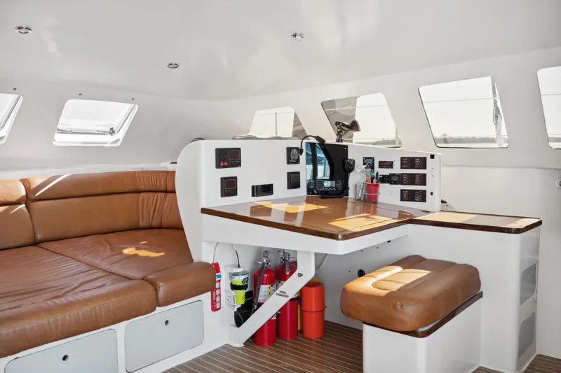 Slide: The Image of Technologie Marine Entincelle 60 1999 - 83