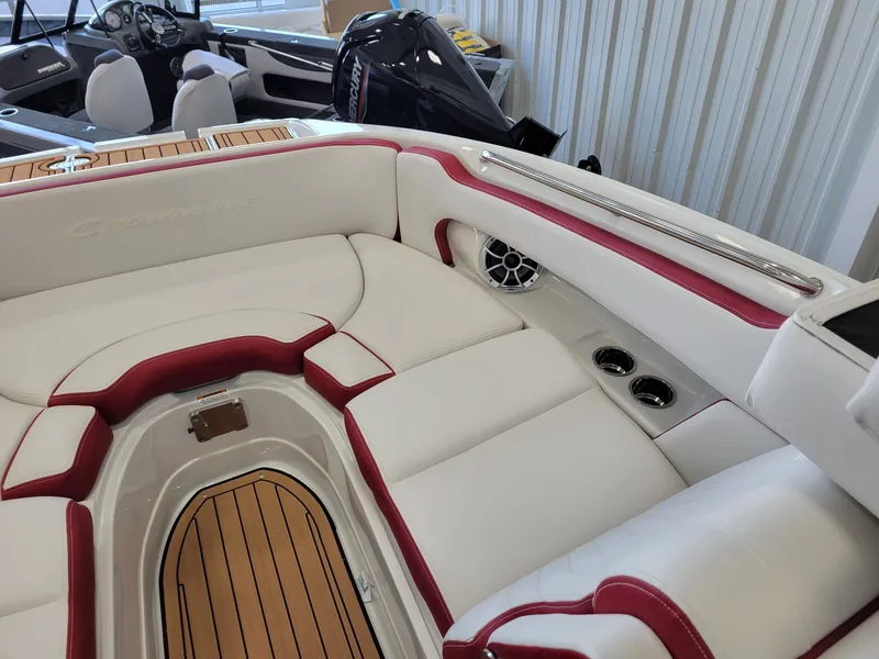 Slide: The Image of Crownline Boats E 255 2023 - 8
