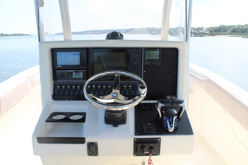 Slide: The Image of Scout 280 SPORTFISH 2002 - 9