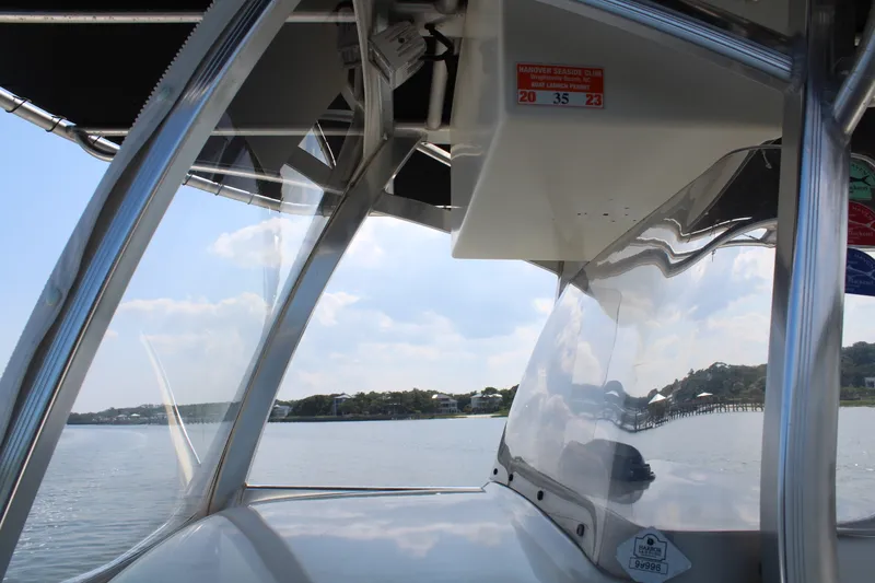 Slide: The Image of Scout 280 SPORTFISH 2002 - 24