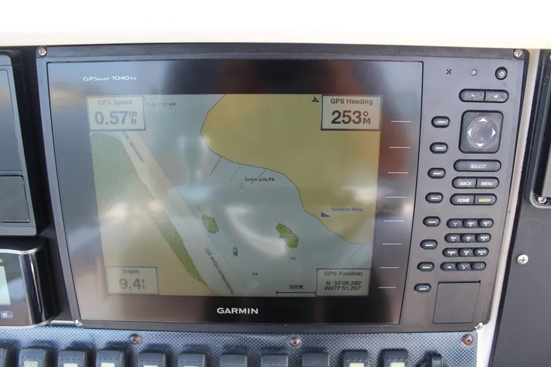 Slide: The Image of Scout 280 SPORTFISH 2002 - 11
