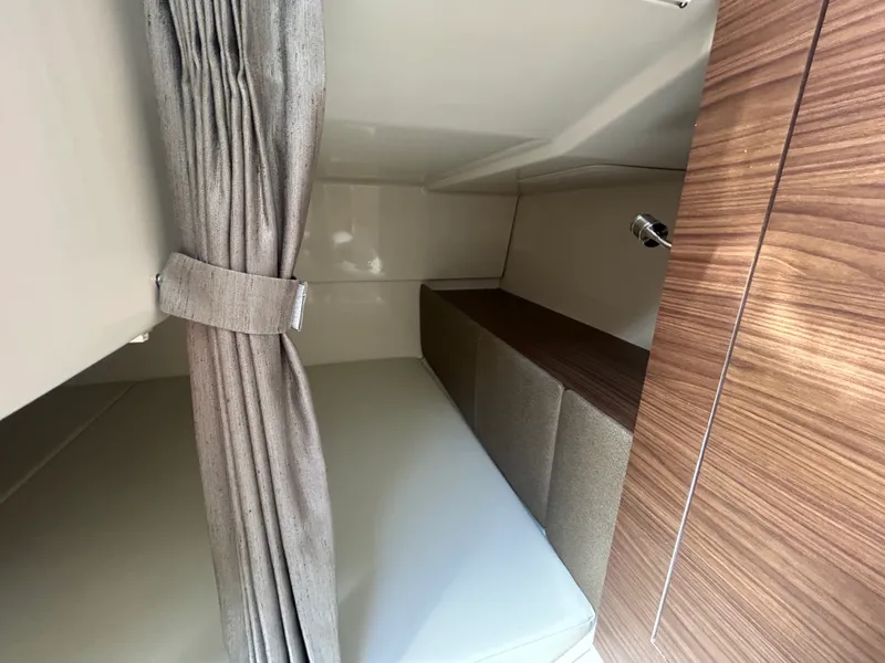 Slide: The Image of Boston Whaler 325 Conquest 2026 - 31