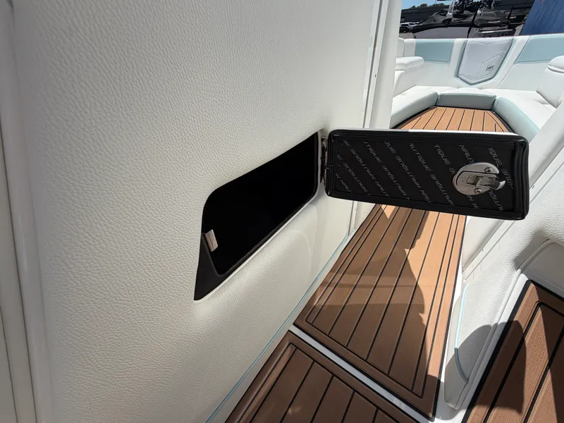 Slide: The Image of Nautique Super Air Nautique G25 2019 - 44