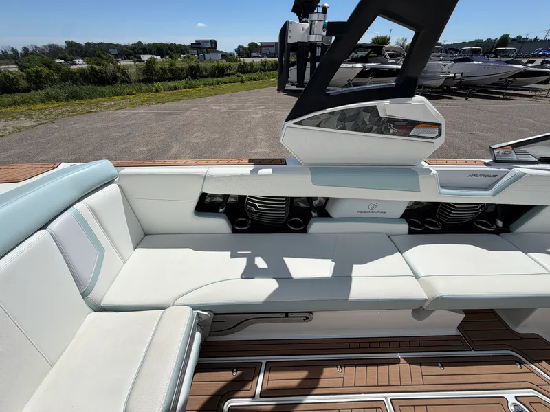 Slide: The Image of Nautique Super Air Nautique G25 2019 - 26