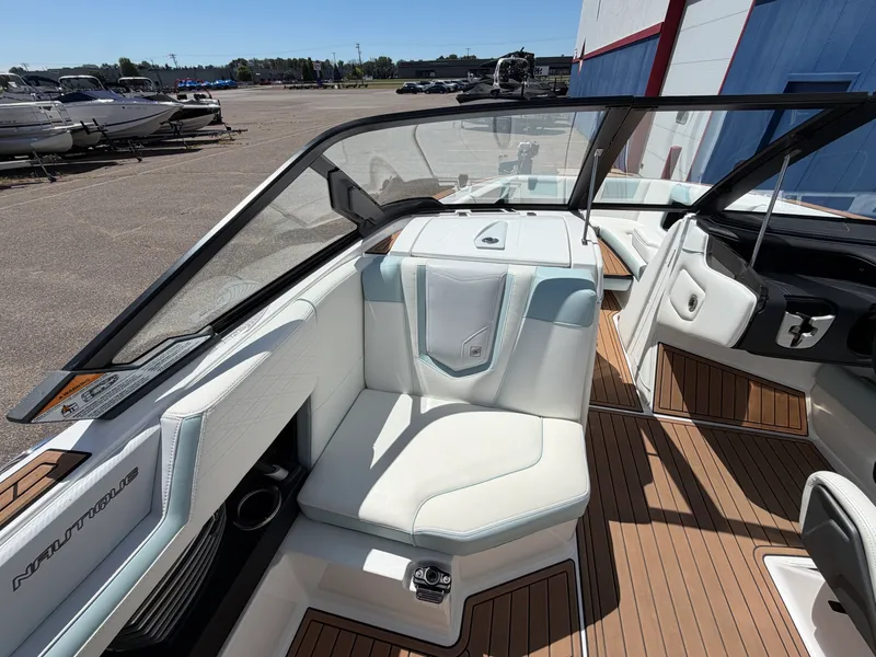Slide: The Image of Nautique Super Air Nautique G25 2019 - 31