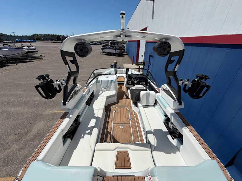 Slide: The Image of Nautique Super Air Nautique G25 2019 - 15