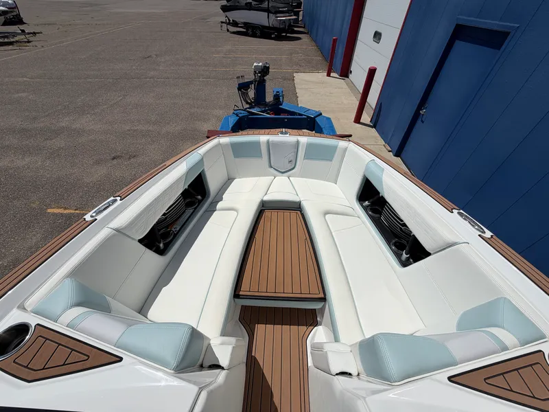 Slide: The Image of Nautique Super Air Nautique G25 2019 - 47
