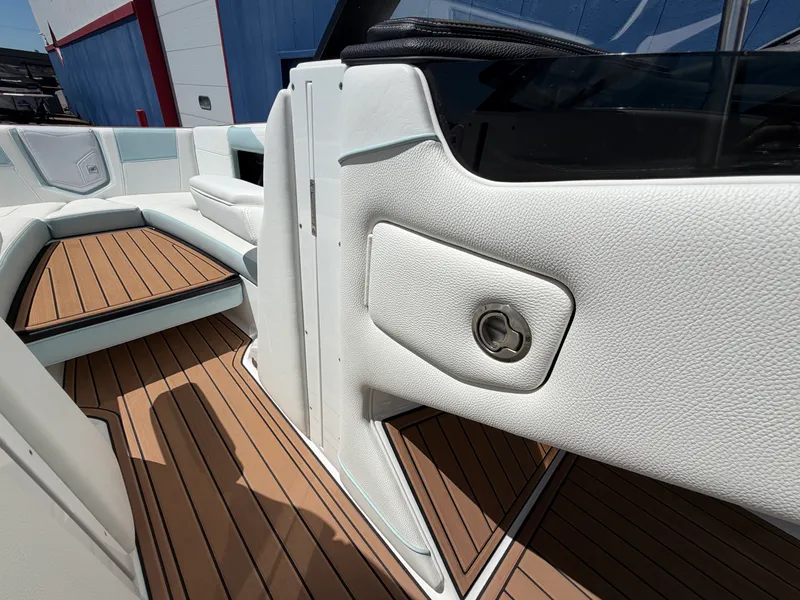 Slide: The Image of Nautique Super Air Nautique G25 2019 - 45