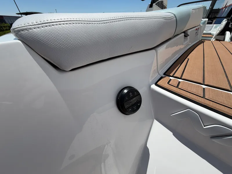 Slide: The Image of Nautique Super Air Nautique G25 2019 - 10