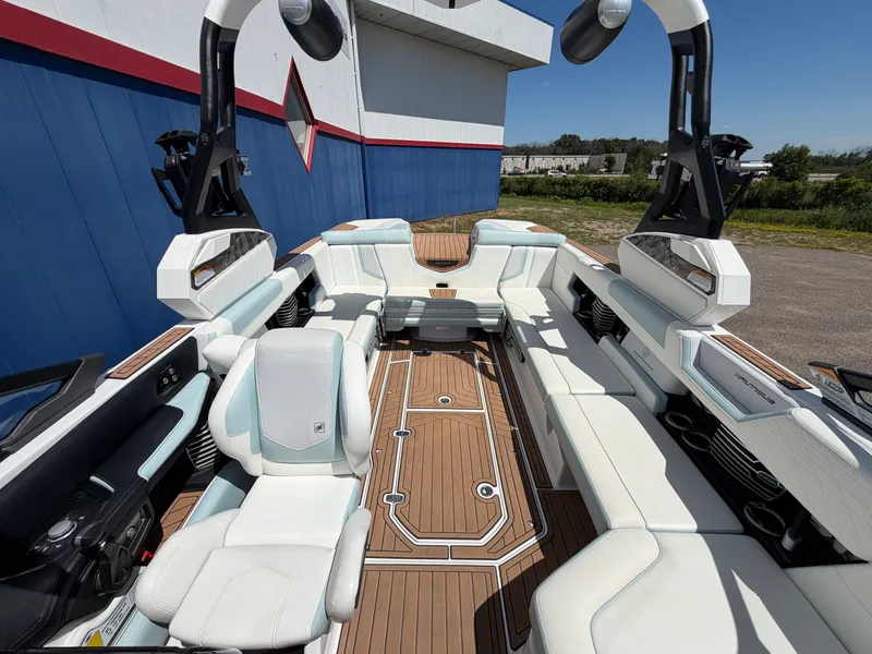 Slide: The Image of Nautique Super Air Nautique G25 2019 - 53