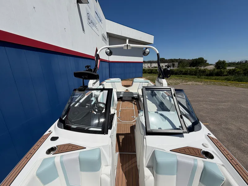 Slide: The Image of Nautique Super Air Nautique G25 2019 - 52