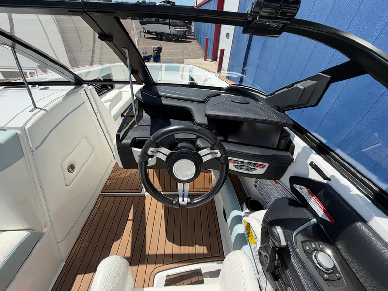 Slide: The Image of Nautique Super Air Nautique G25 2019 - 41