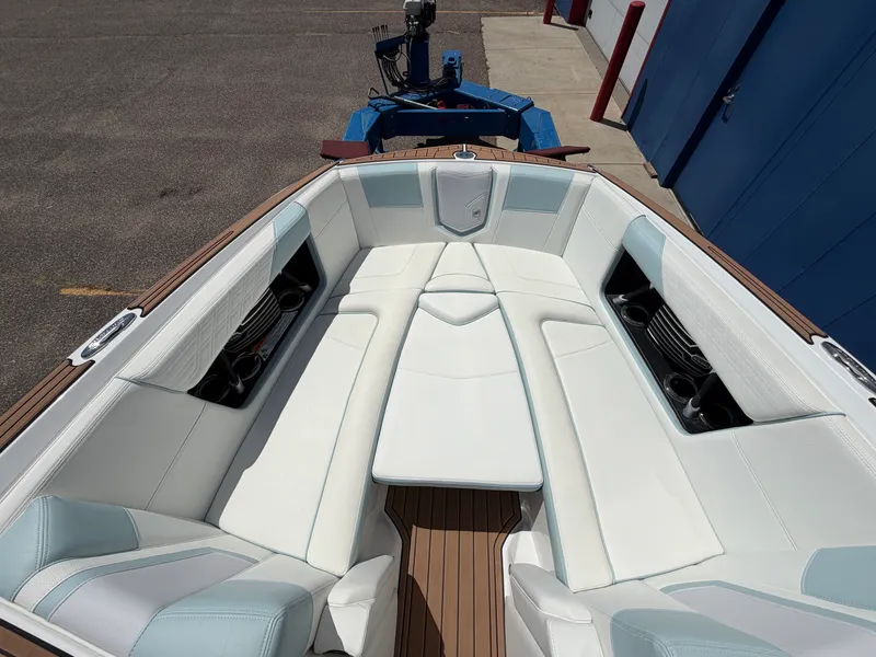 Slide: The Image of Nautique Super Air Nautique G25 2019 - 51