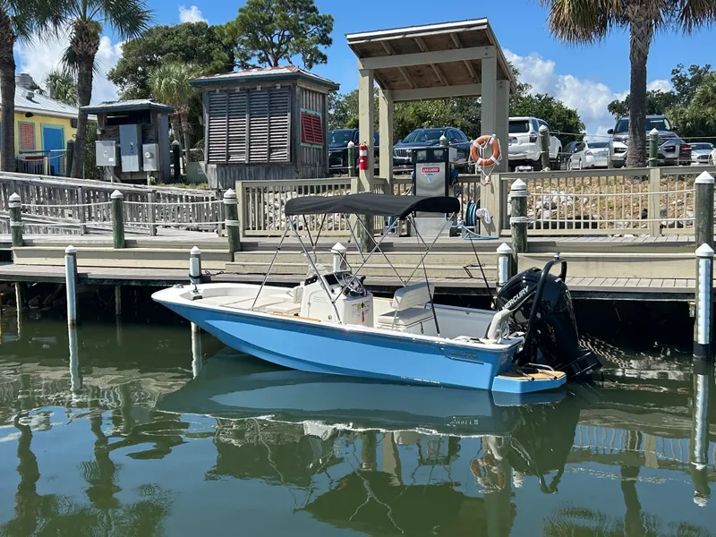 Slide: The Image of Boston Whaler 170 Montauk 2026 - 3