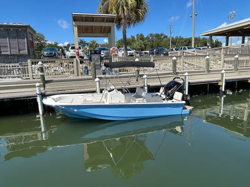 Slide: The Image of Boston Whaler 170 Montauk 2026 - 4