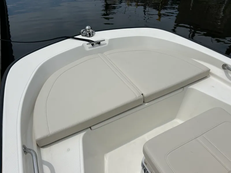 Slide: The Image of Boston Whaler 150 Montauk 2027 - 13