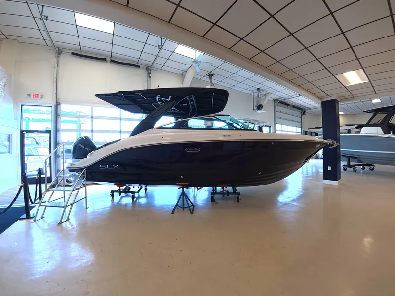 The Image of Sea Ray SLX 260 Outboard 2027 - 0