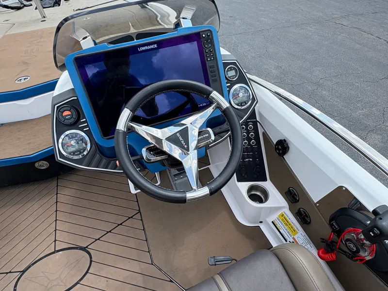 Slide: The Image of Vexus VX 21 2021 - 10