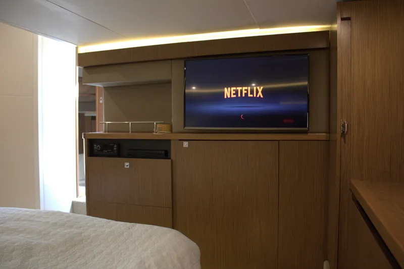 Slide: The Image of Master Stateroom - 68