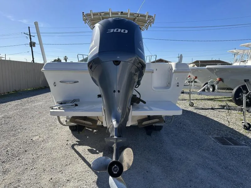 Slide: The Image of Pro-Line 240 Sportsman 1995 - 5