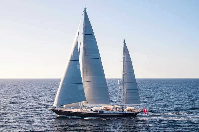 The Image of Alloy Yachts Cruising Ketch 1998 sailing on open sea. - 0