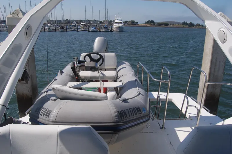 Slide: The Image of Bayliner 4588 Pilothouse 1992 - 61