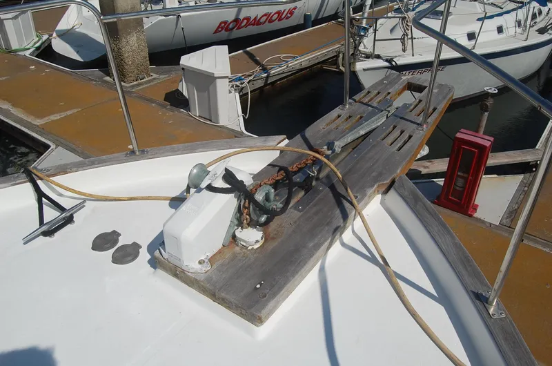 Slide: The Image of Bayliner 4588 Pilothouse 1992 - 69