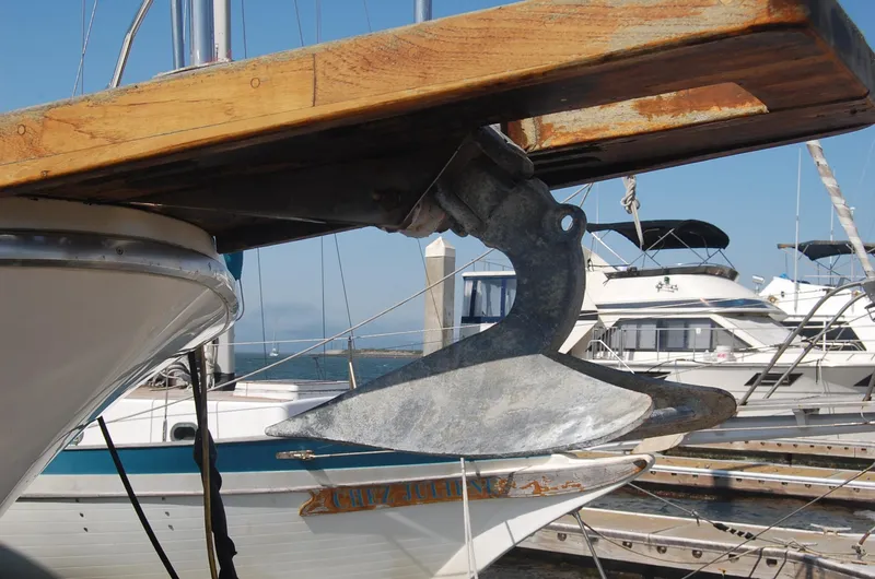 Slide: The Image of Bayliner 4588 Pilothouse 1992 - 70