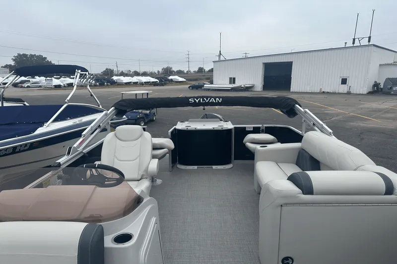 Slide: The Image of Sylvan 8520 MIRAGE PF 2023 - 11