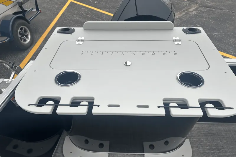 Slide: The Image of Sylvan 8520 MIRAGE PF 2023 - 14