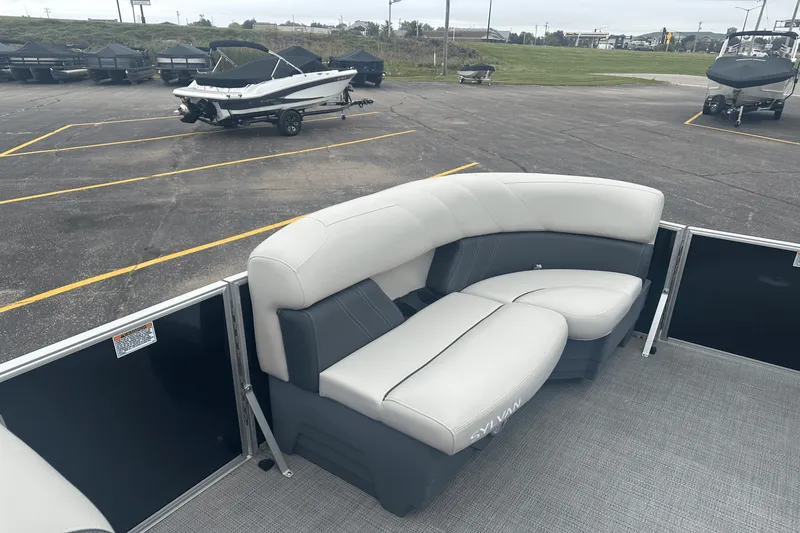 Slide: The Image of Sylvan 8520 MIRAGE PF 2023 - 4