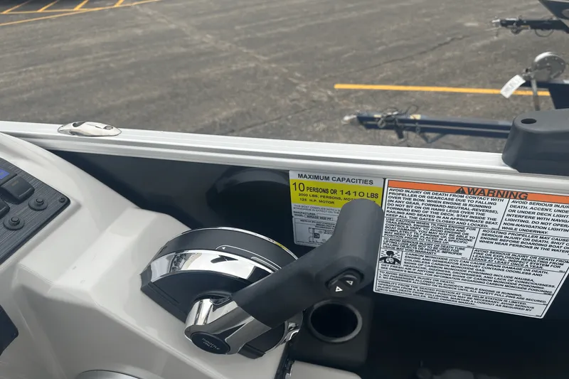 Slide: The Image of Sylvan 8520 MIRAGE PF 2023 - 9