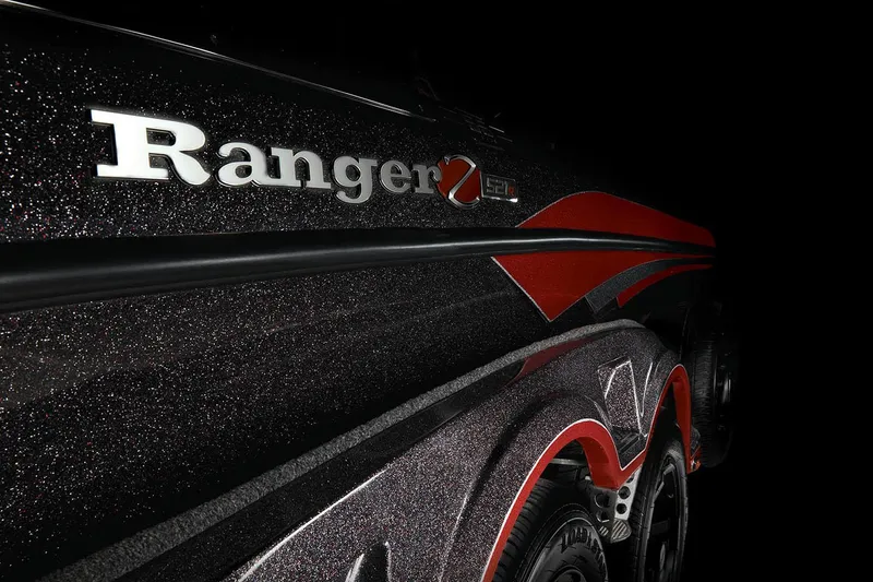 Slide: The Image of Ranger Z521R 2023 - 42