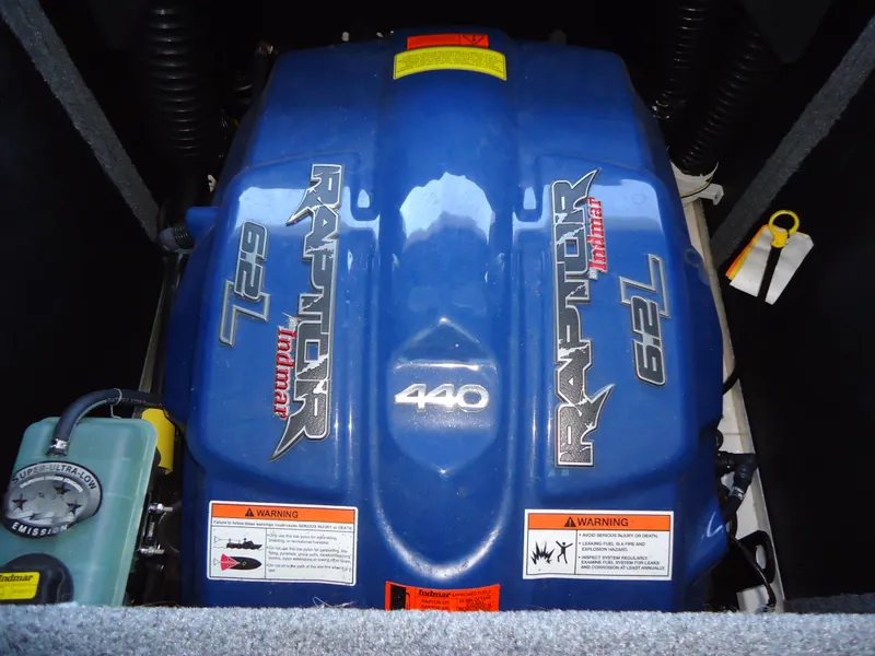 Slide: The Image of 2018 Supra SL boat engine, Raptor 6.2L 440 horsepower. - 20