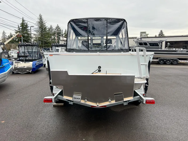 Slide: The Image of Hewescraft 190 Sea Runner 2026 - 4