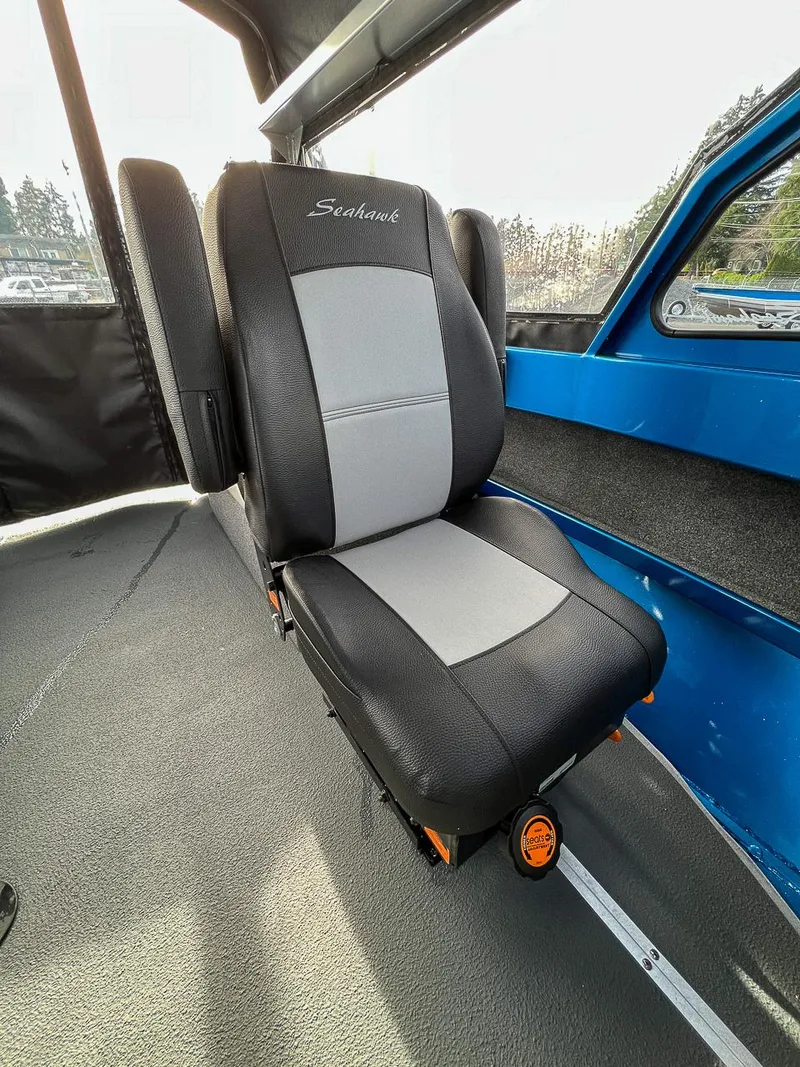 Slide: The Image of North River 24' Seahawk 2026 - 10