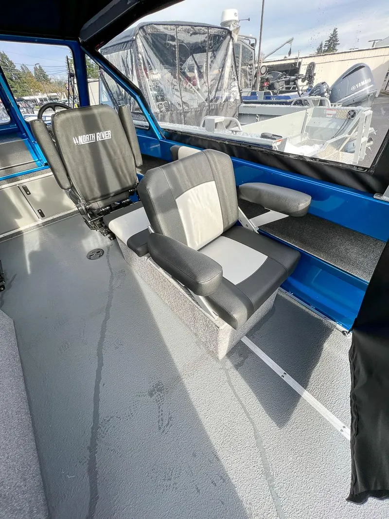 Slide: The Image of North River 24' Seahawk 2026 - 13