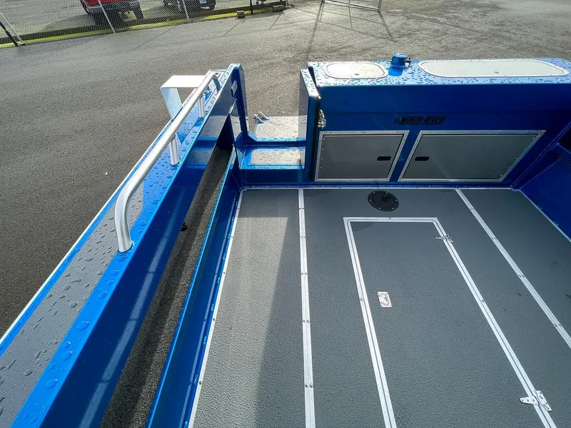 Slide: The Image of North River 24' Seahawk 2026 - 20