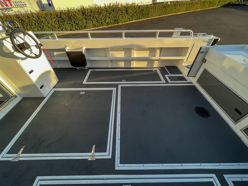 Slide: The Image of North River OFFSHORE 3300WXL WA 2026 - 21