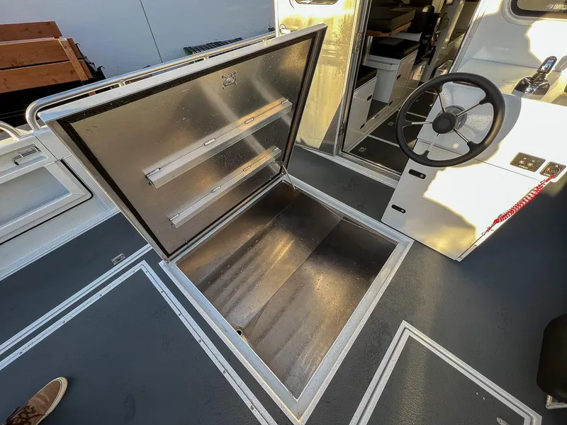 Slide: The Image of North River OFFSHORE 3300WXL WA 2026 - 22