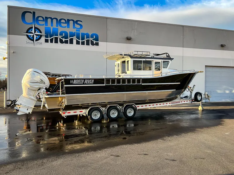 Slide: The Image of North River OFFSHORE 3300WXL WA 2026 - 4