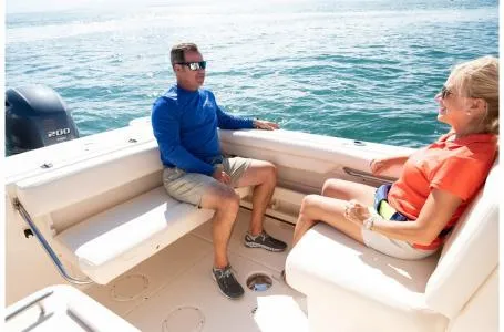 Slide: The Image of Grady-White Freedom 275 2022 - 24