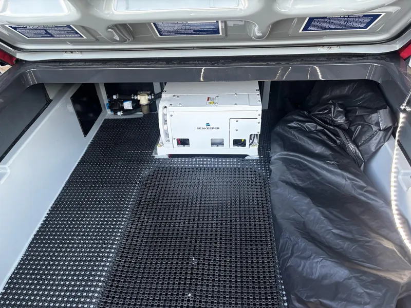 Slide: The Image of Brabus Shadow 900 Sun Top 2020 - 54