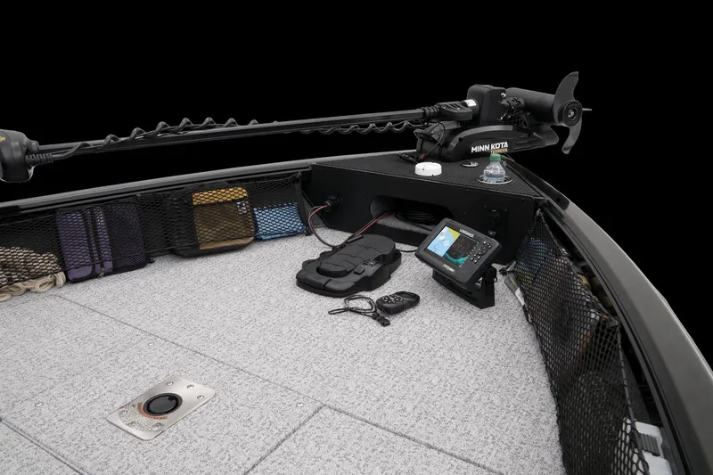 Slide: The Image of Ranger VS1782SC Angler 2023 - 14